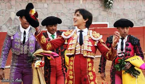 GRAN FAENA DE ROCA REY EN ZACATECAS