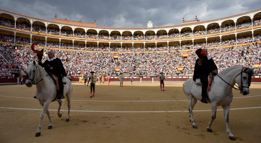 Las ventas presenta un protocolo para la celebración de los minutos de silencio.