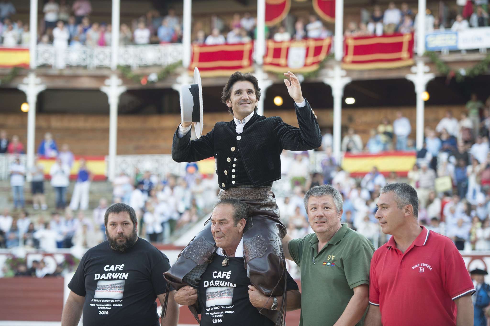 Apoteosis venturista en Gijón (Fotogalería)