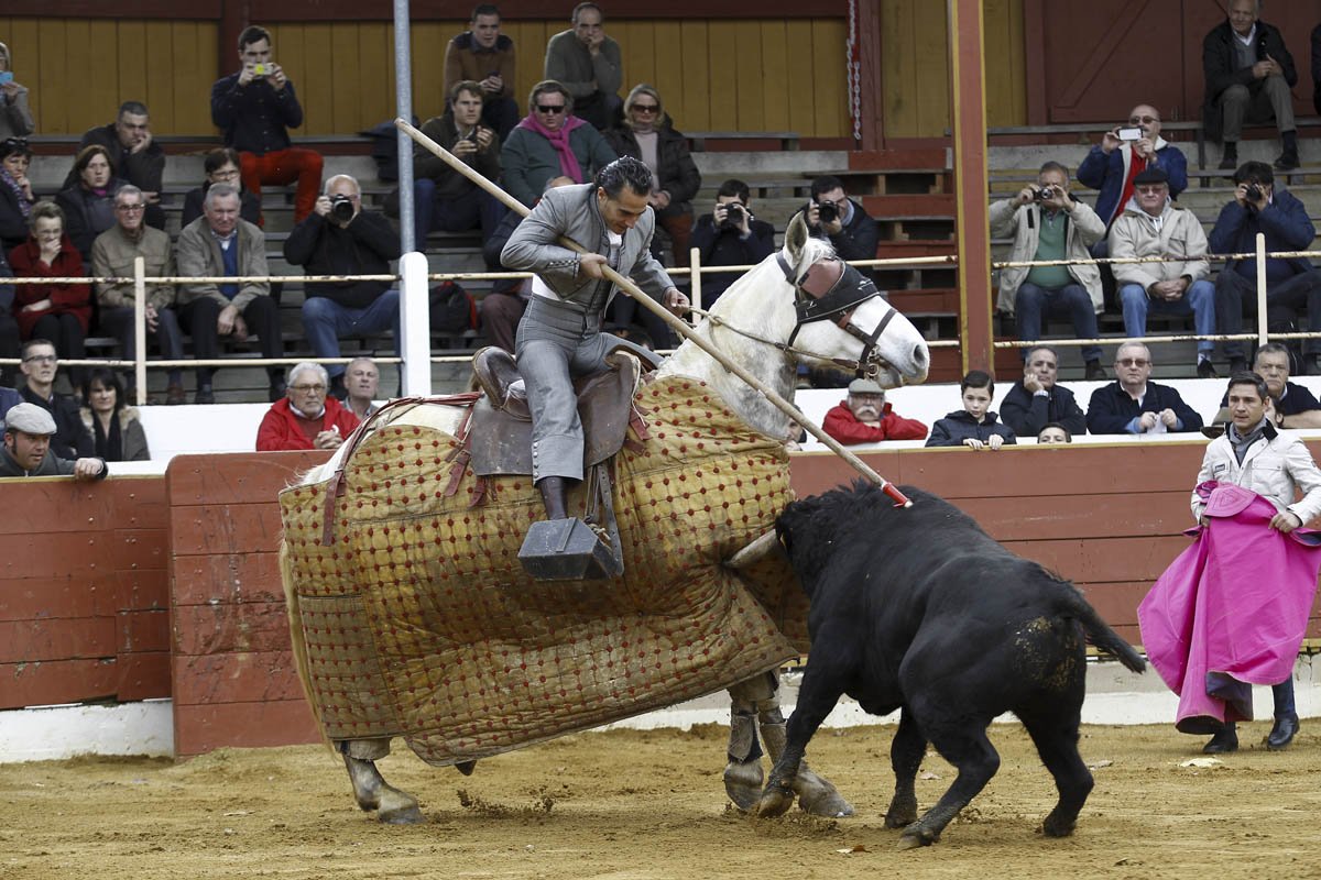 Fandiño a lo grande en todos los tercios