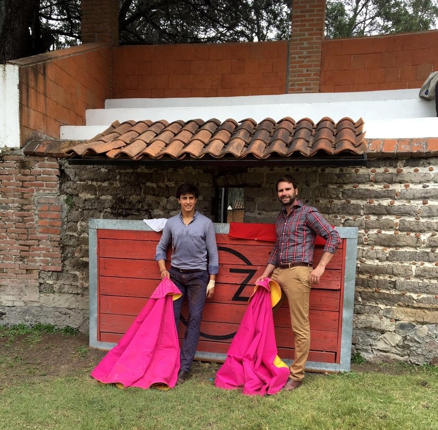 Roca rey ya tienta en México