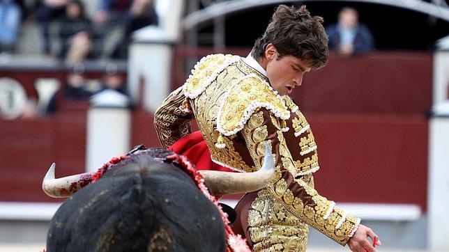 Rompen Eduardo Gallo y Tomás Luna