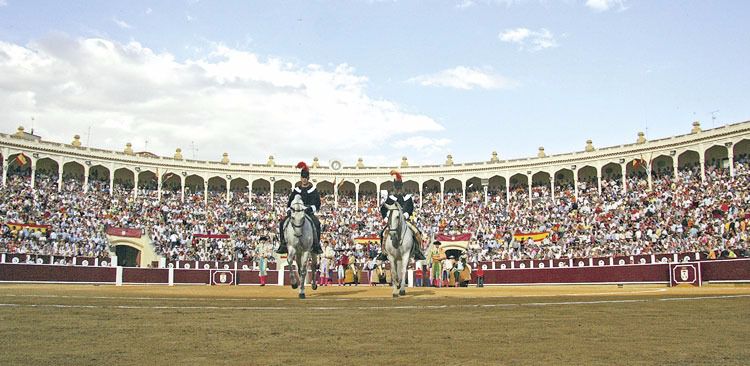 Figuras para la corrida de Asprona en Albacete