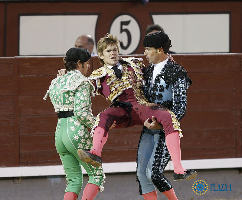 Javier Jiménez, primer tabaco serio de la feria