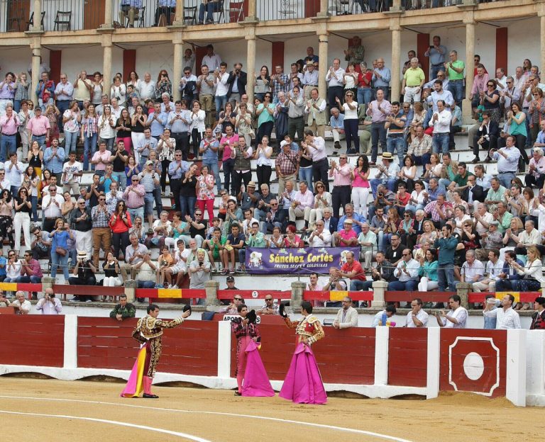 Emilio de Justo cumple y promete en Cáceres