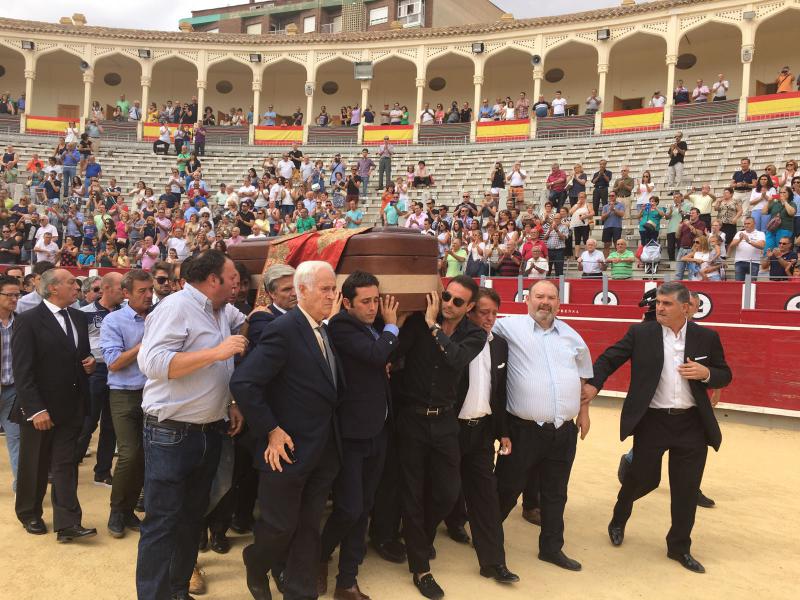 El último adiós a Dámaso González