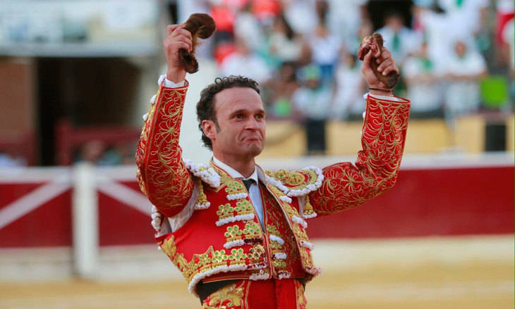 Ferrera pone Huesca patas arriba