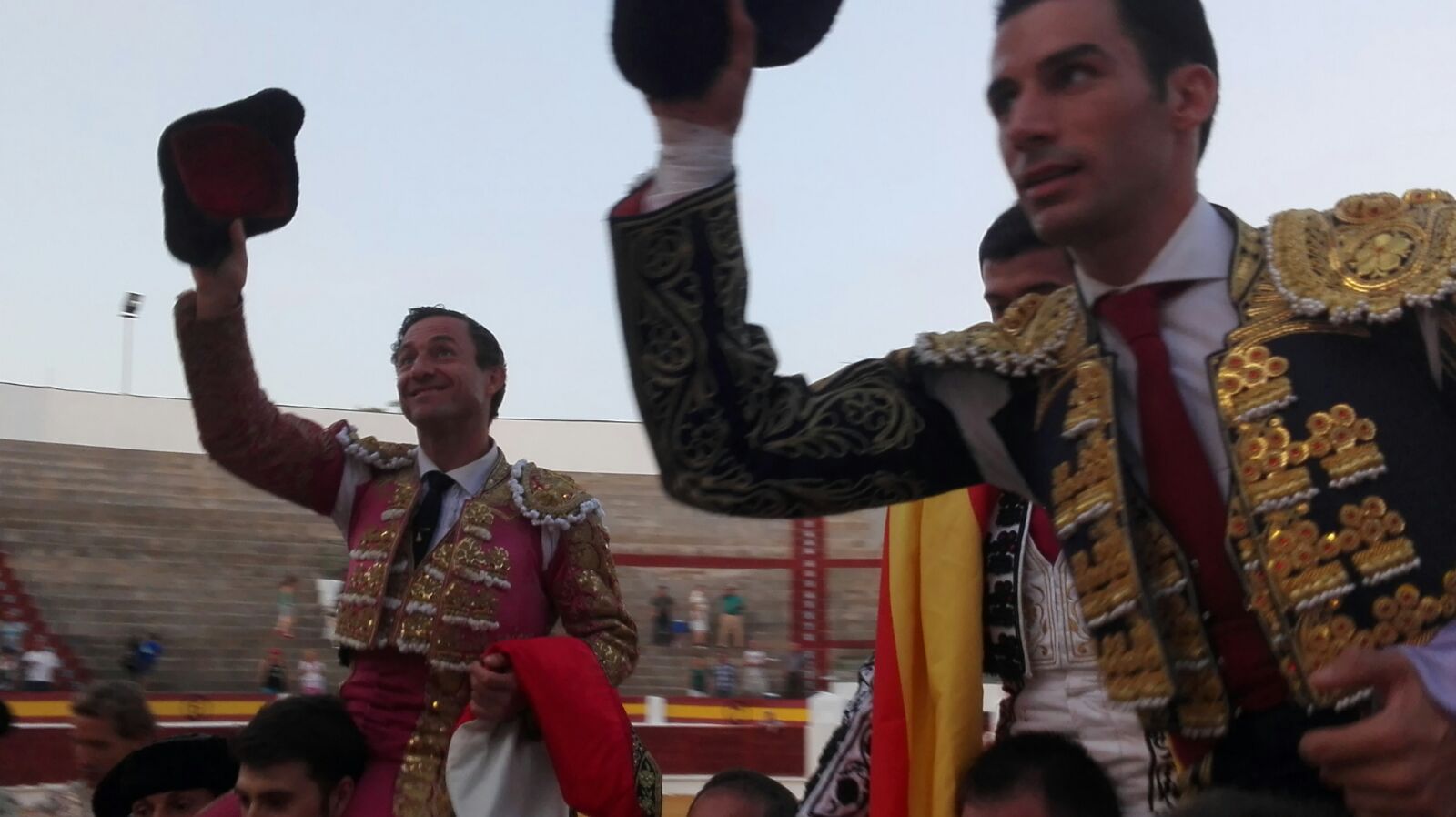 Rafaelillo, Fernando Tendero y el novillero Carlos Aranda triunfan en Daimiel