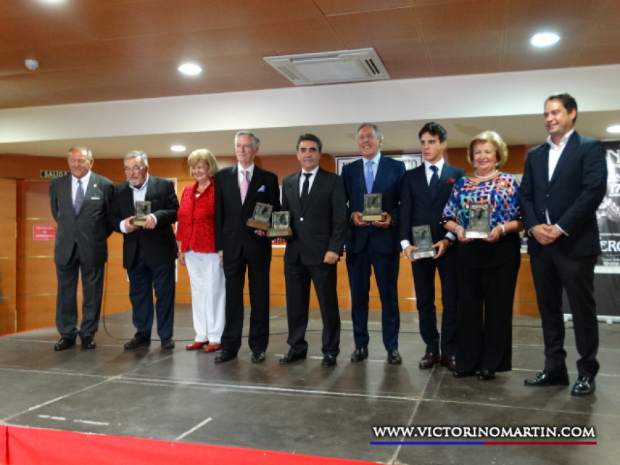 Victorino Martín y Gonzalo Caballero premiados en Torrejón de Ardoz
