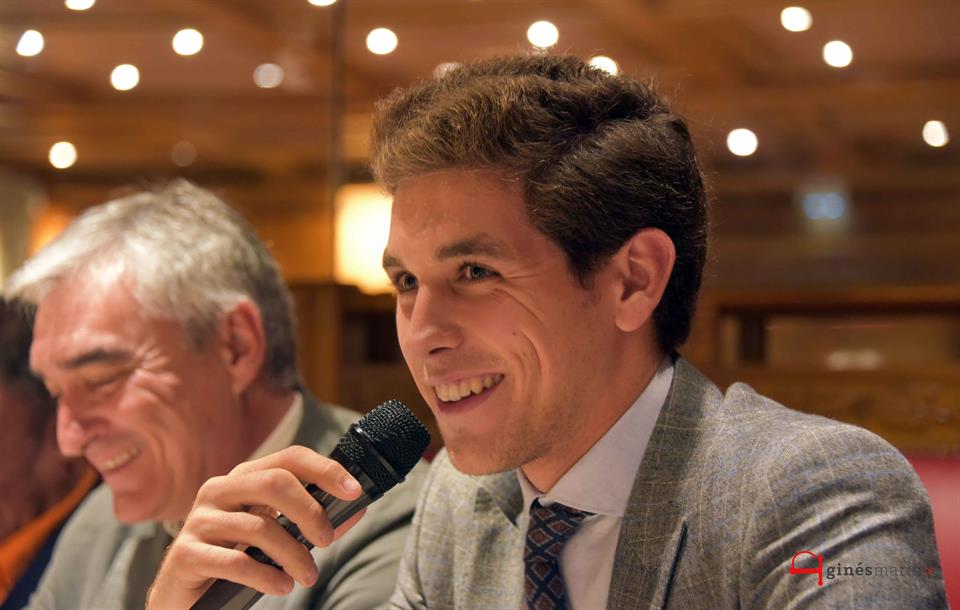 Ginés Marín en el Club Taurino de París: «El toreo puro permanece en la memoria»