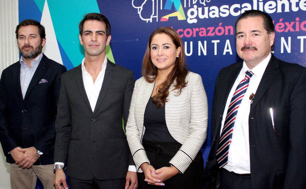 Emocionante reaparición de Arturo Macías ante los medios