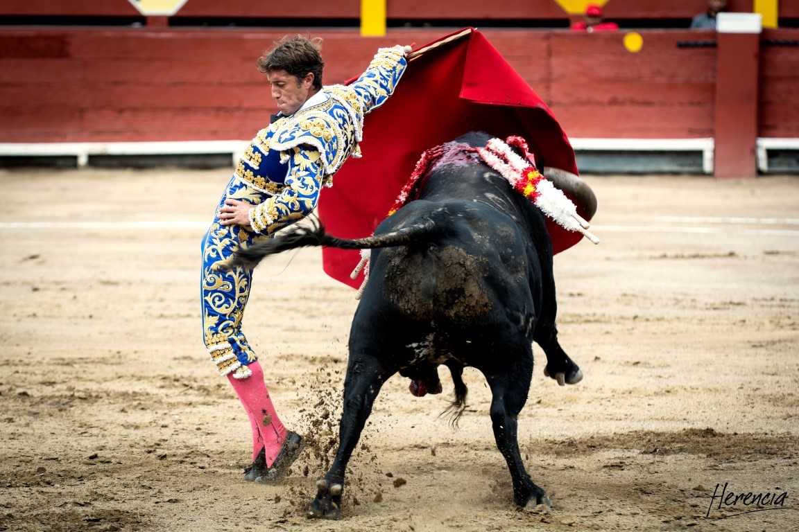 Tarde de impresiones en Acho