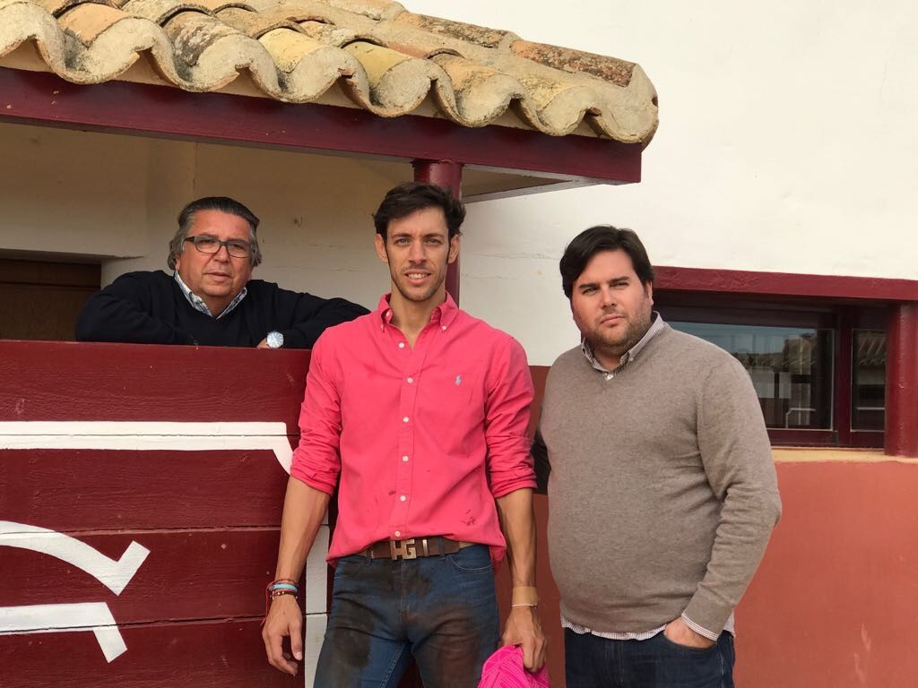 Antonio Nazaré encuentra un potente equipo de apoderamiento