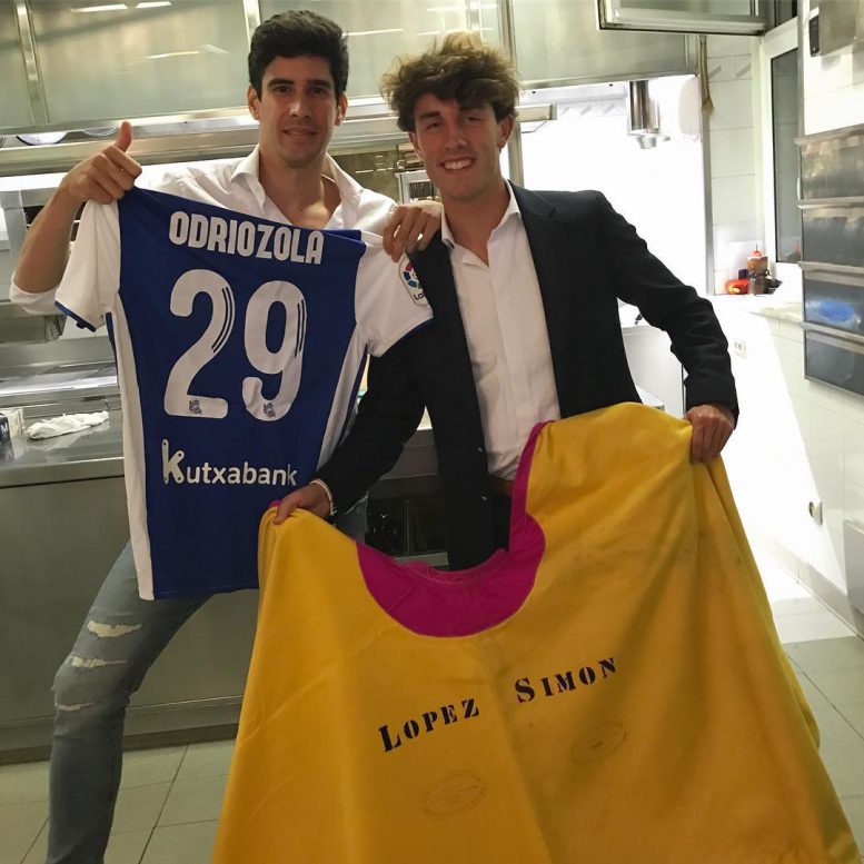 Tauromaquia y fútbol sin complejos