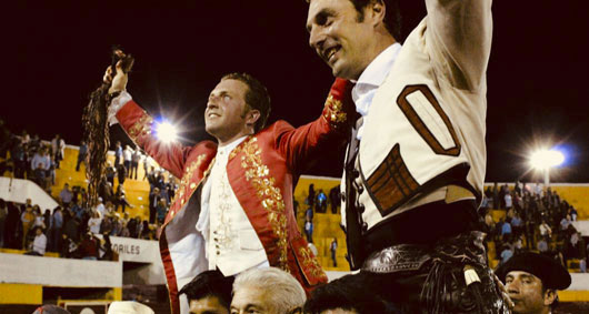 Pletórica tarde de Andy Cartagena y Hernández Gárate en Peto