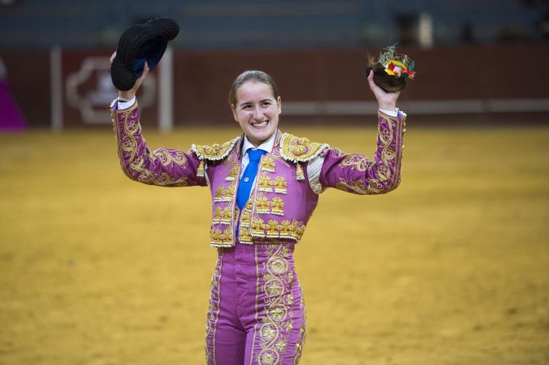 Rocío Romero: «con la espada así no puede ser»
