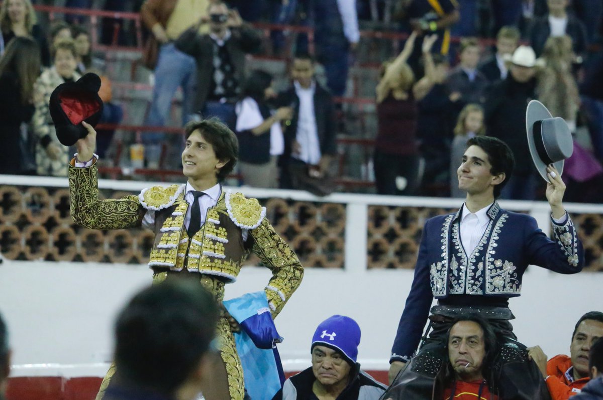 Puerta Grande para Roca Rey en Querétaro