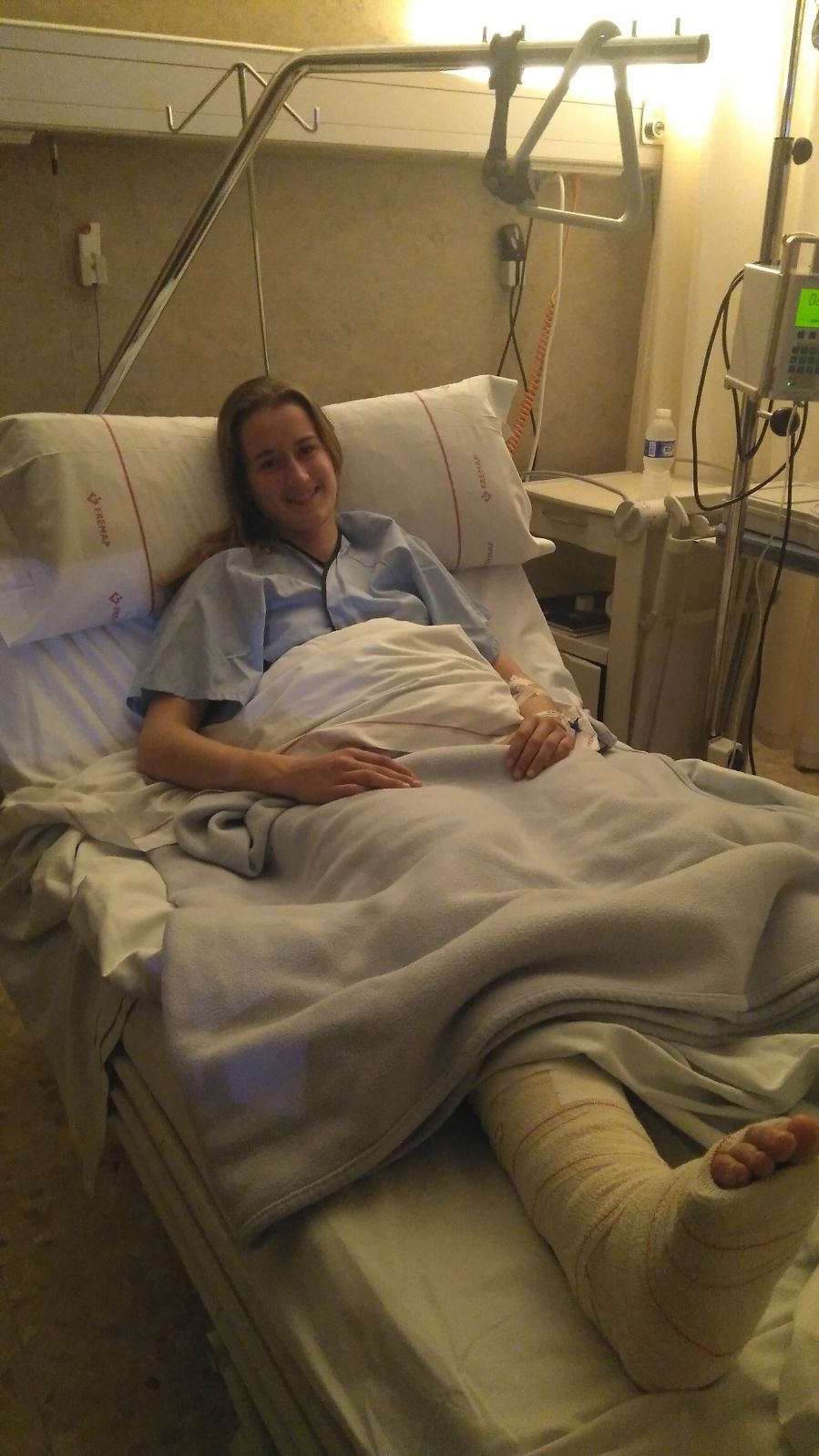 Rocío Romero intervenida con éxito de su fractura de peroné