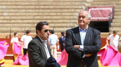 Ramón Valencia aclara las ausencias en Sevilla