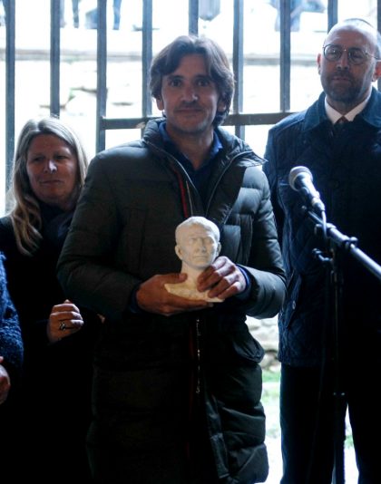 Arles entrega a Diego Ventura el Premio Julio César