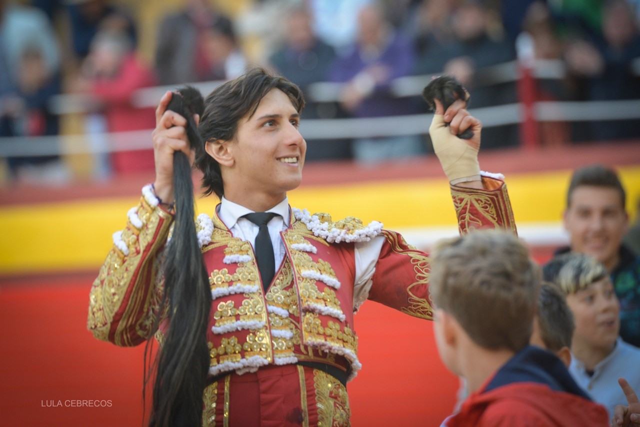 Roca Rey corta un rabo en Cieza
