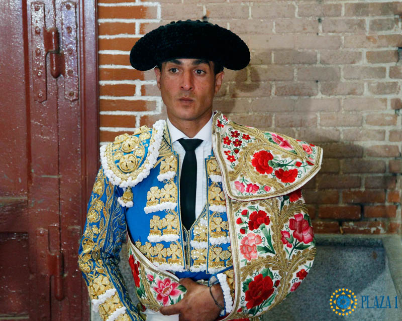 Homenaje y azulejo en Las Ventas a Iván Fandiño