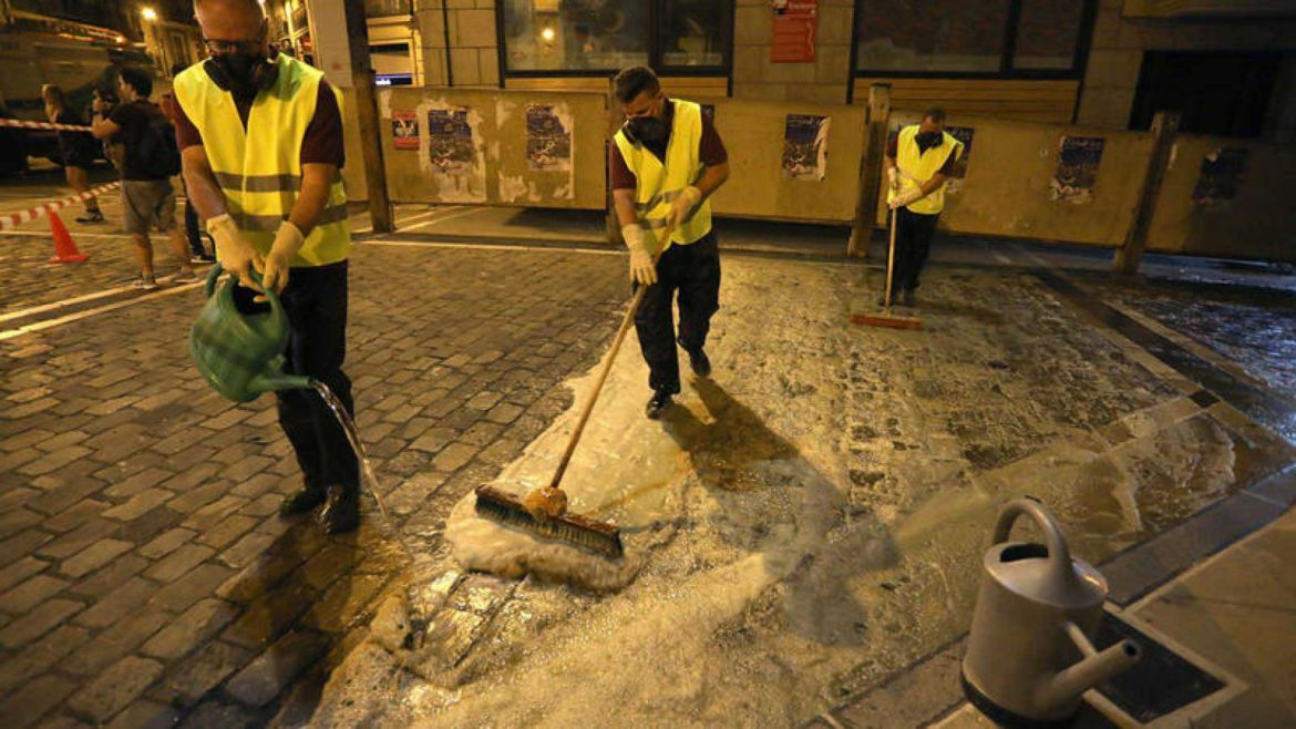 Pamplona ha aplicado ya el lÃ­quido antideslizante para los encierros de San fermÃ­n