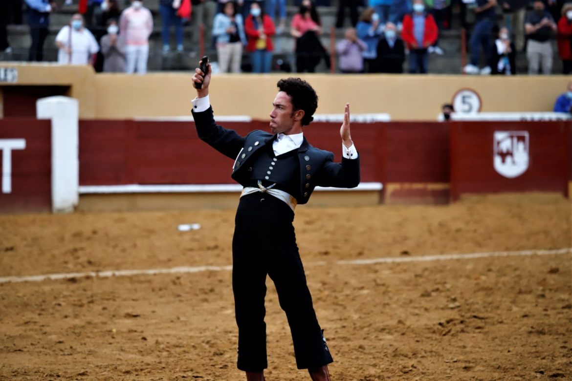 Leonardo HernÃ¡ndez no podrÃ¡ actuar esta tarde en Tordesillas